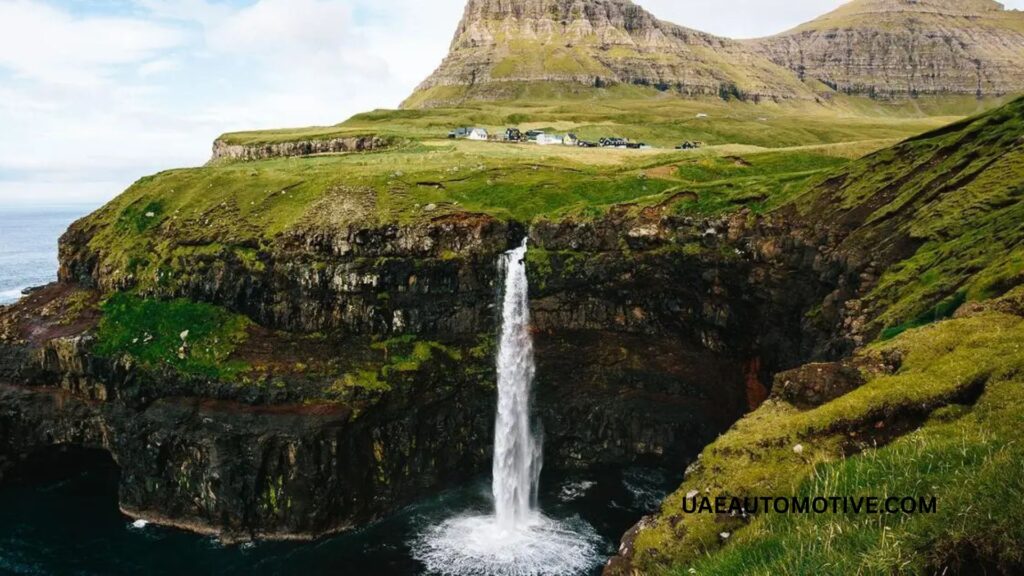 Umm Yifenah Island: A Paradise in the Middle of the Sea