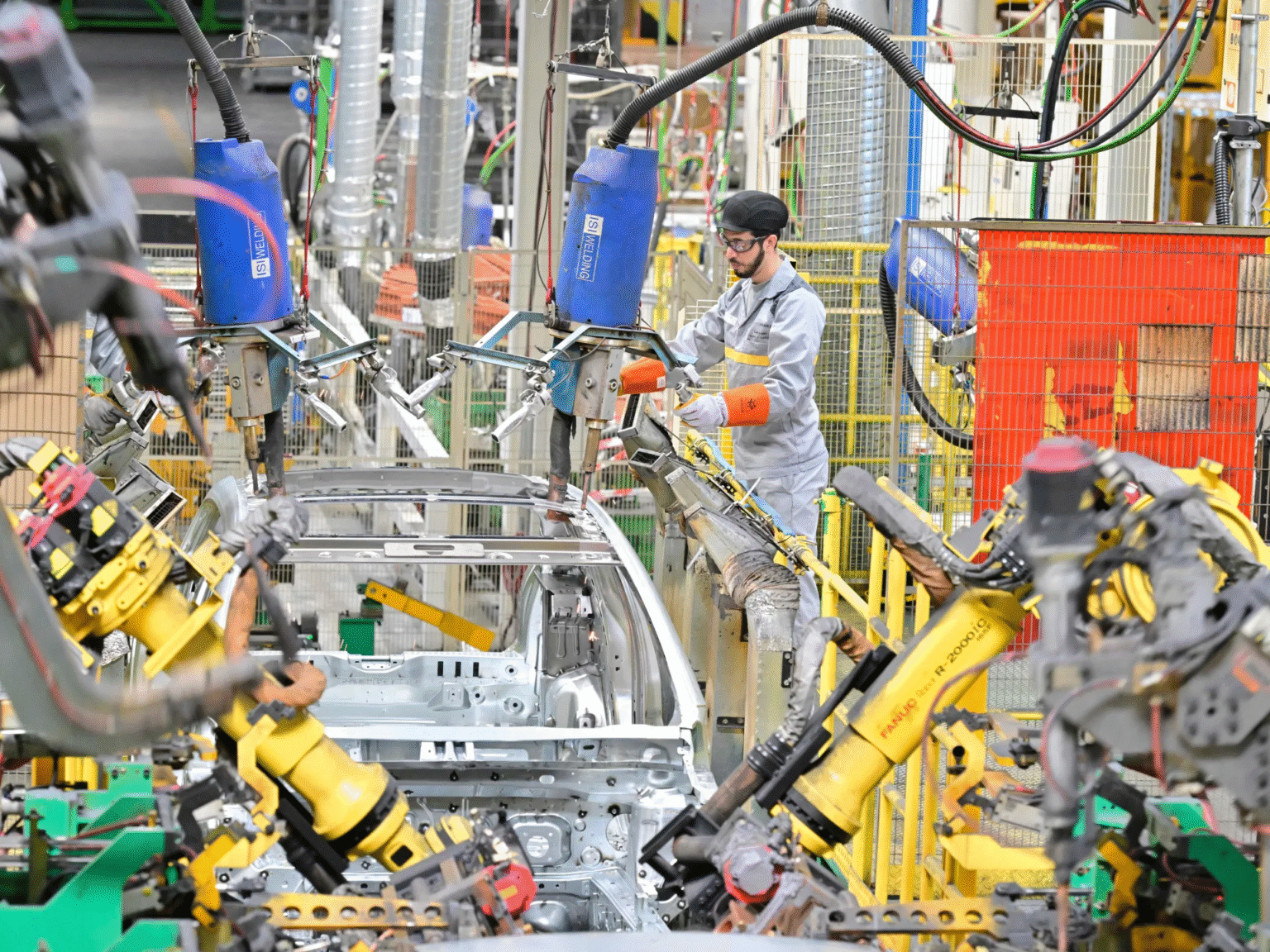 كيف تقضي CarAgency على الوسطاء في صناعة السيارات